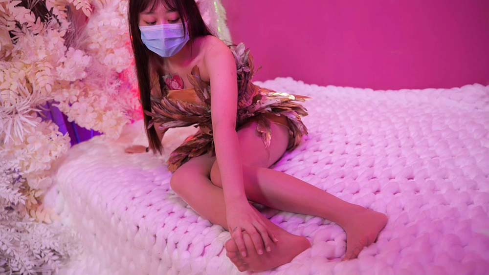 [Ligui丽柜]HD视频 2021.04.12 小熊肉丝诱惑 小熊 Ligui丽柜视频-第1张