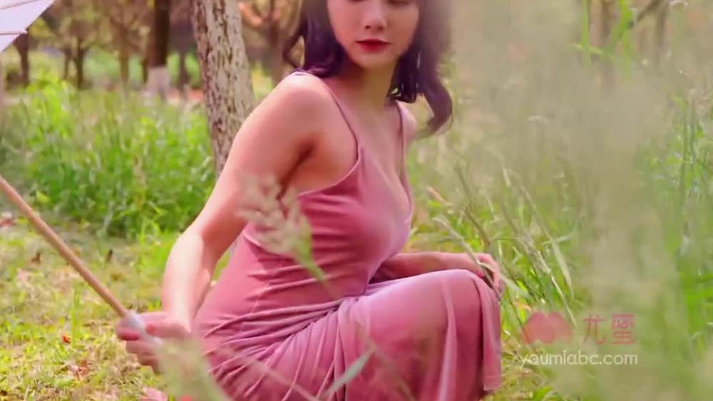 [YouMi尤蜜]视频 2020.06.30 NO.670 林间の曦光 何嘉颖 YouMei尤美视频-第1张