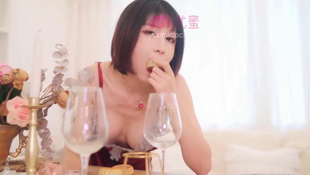 [YouMi尤蜜]视频 2020.09.30 NO.741 心尖上の甜蜜馅儿 安妮斯朵拉 YouMei尤美视频-第2张