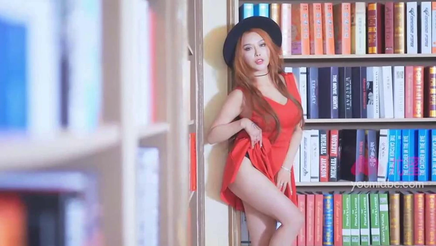 [YouMi尤蜜]视频 2021.07.09 NO.865 红裙子的爱情 李承美 YouMei尤美视频-第2张