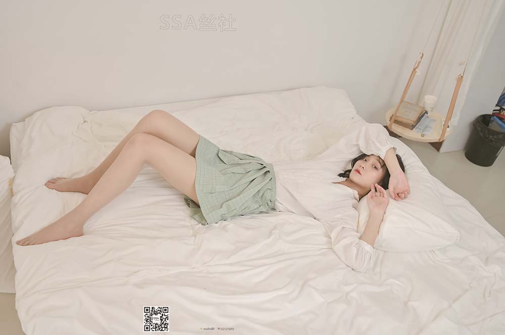 [SSA丝社]超清写真 NO.106 丽萍 颠覆你的审美 五指丝袜，送花絮视频 SSA丝社超清-第2张