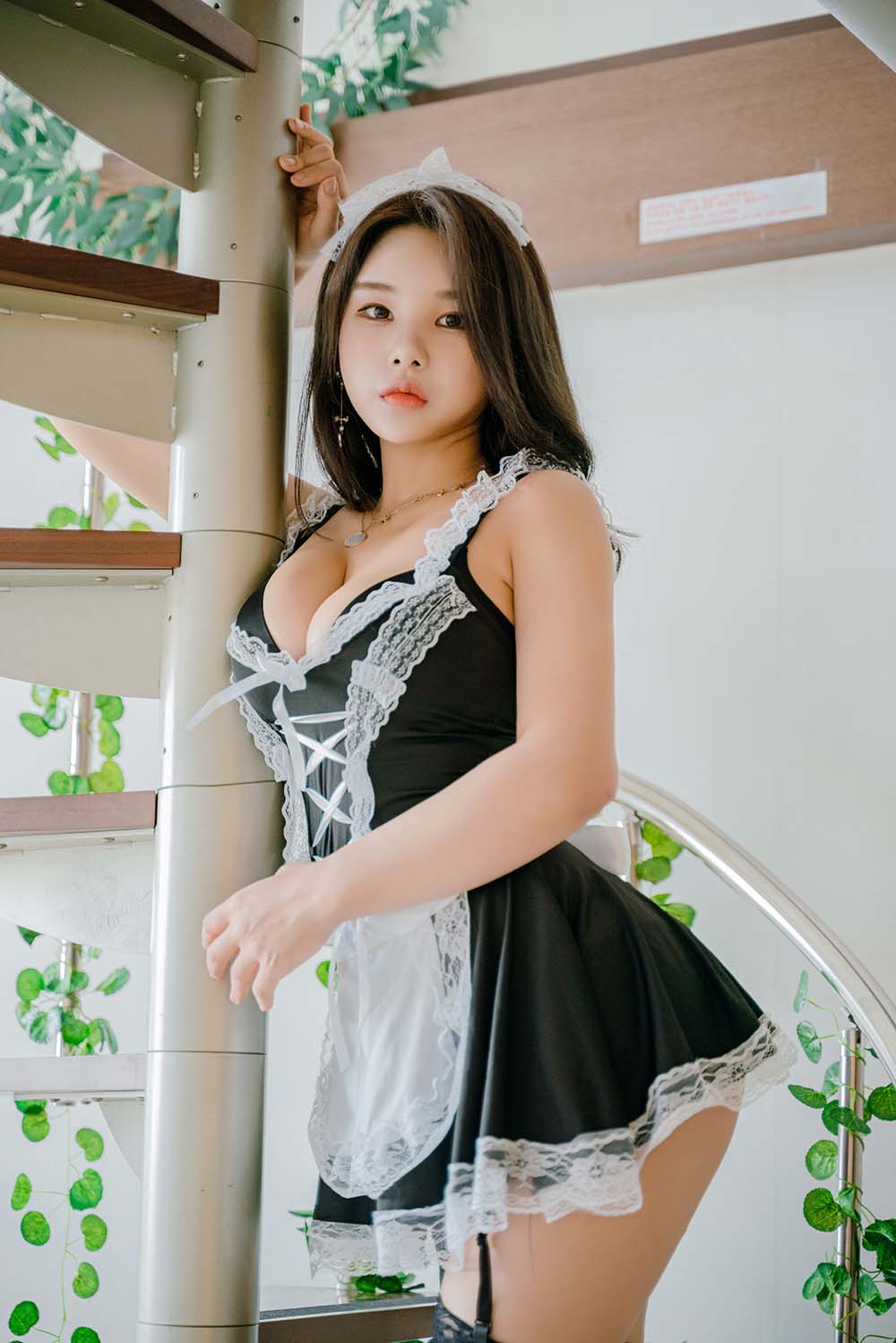 [SaintPhotoLife]Zzyuri – VOL.01 – Maid SaintPhotoLife-第1张