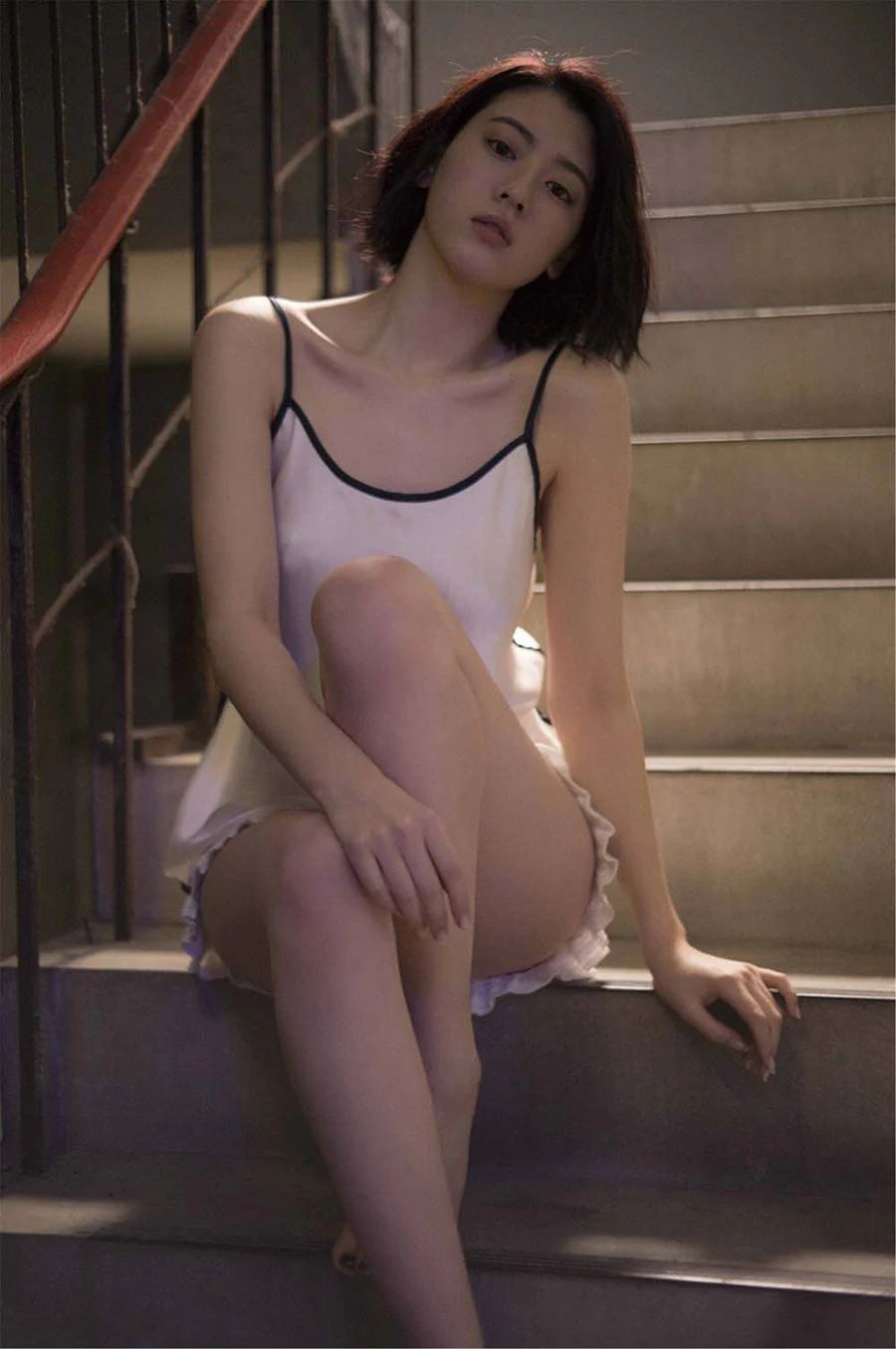 Ayaka Miyoshi 三吉彩花 – Across the sky 空をこえて Photobook-第2张