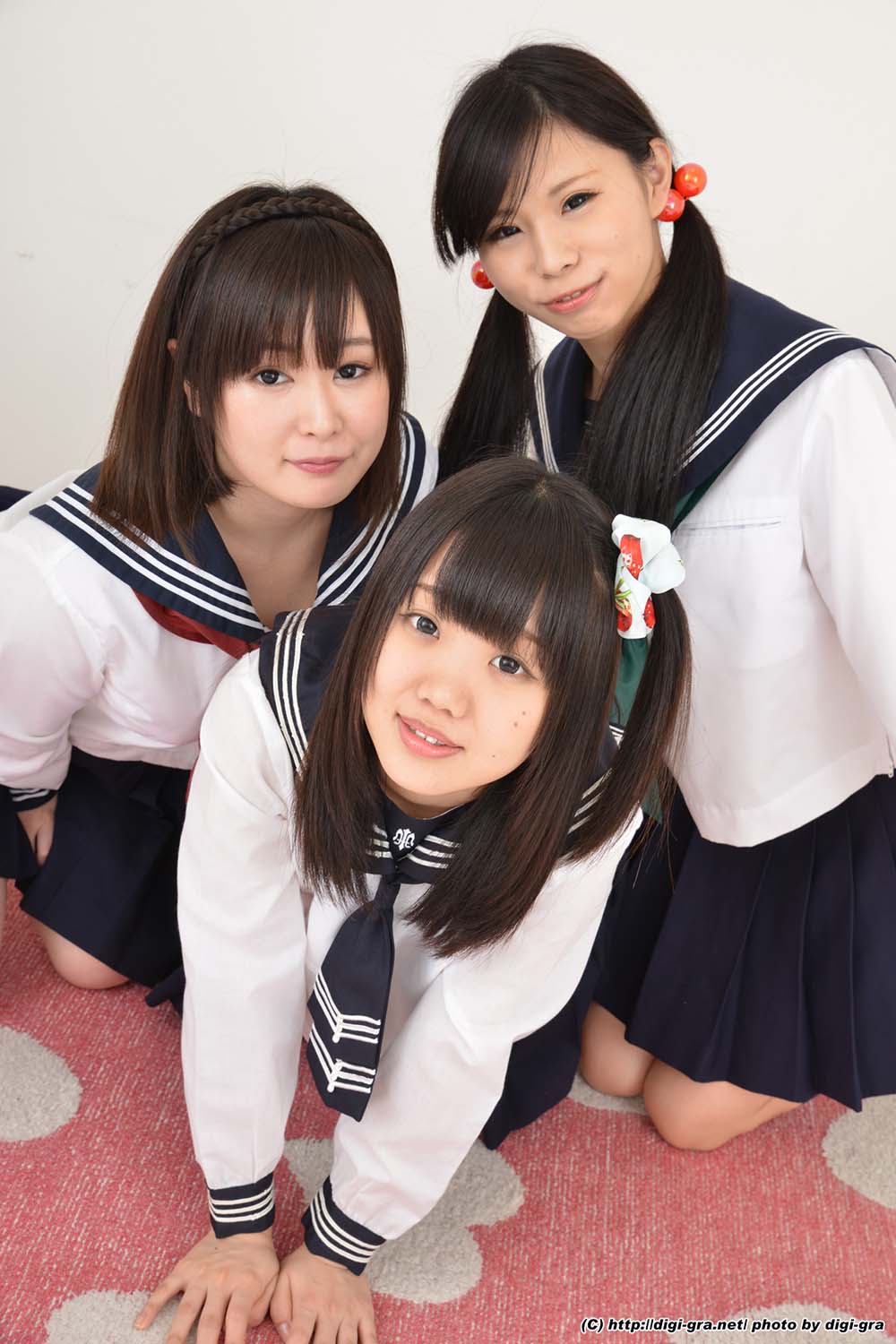 [LOVEPOP]夏乃ひまわり 一乃瀬るりあ 瀬戸愛莉 Photoset 02 LOVEPOP-第1张