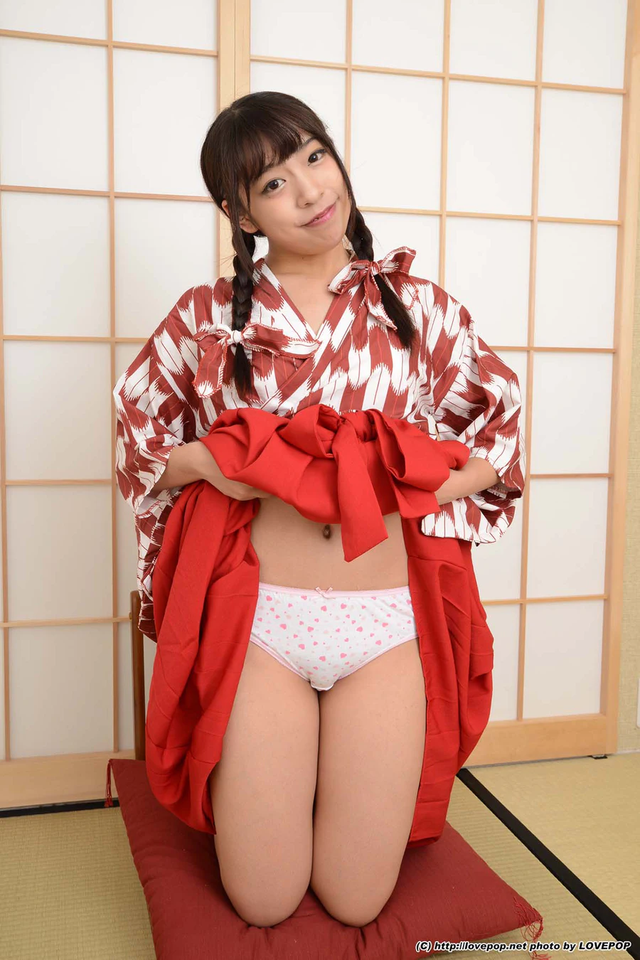 [LOVEPOP]Karen Sakisaka 咲坂花恋  Photoset 04 LOVEPOP-第1张