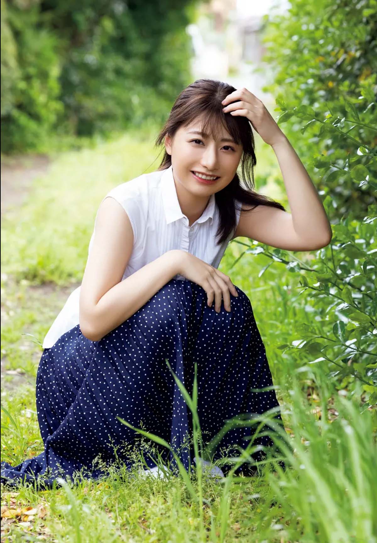 鈴木優香 決意の初官能ショット Photobook-第2张