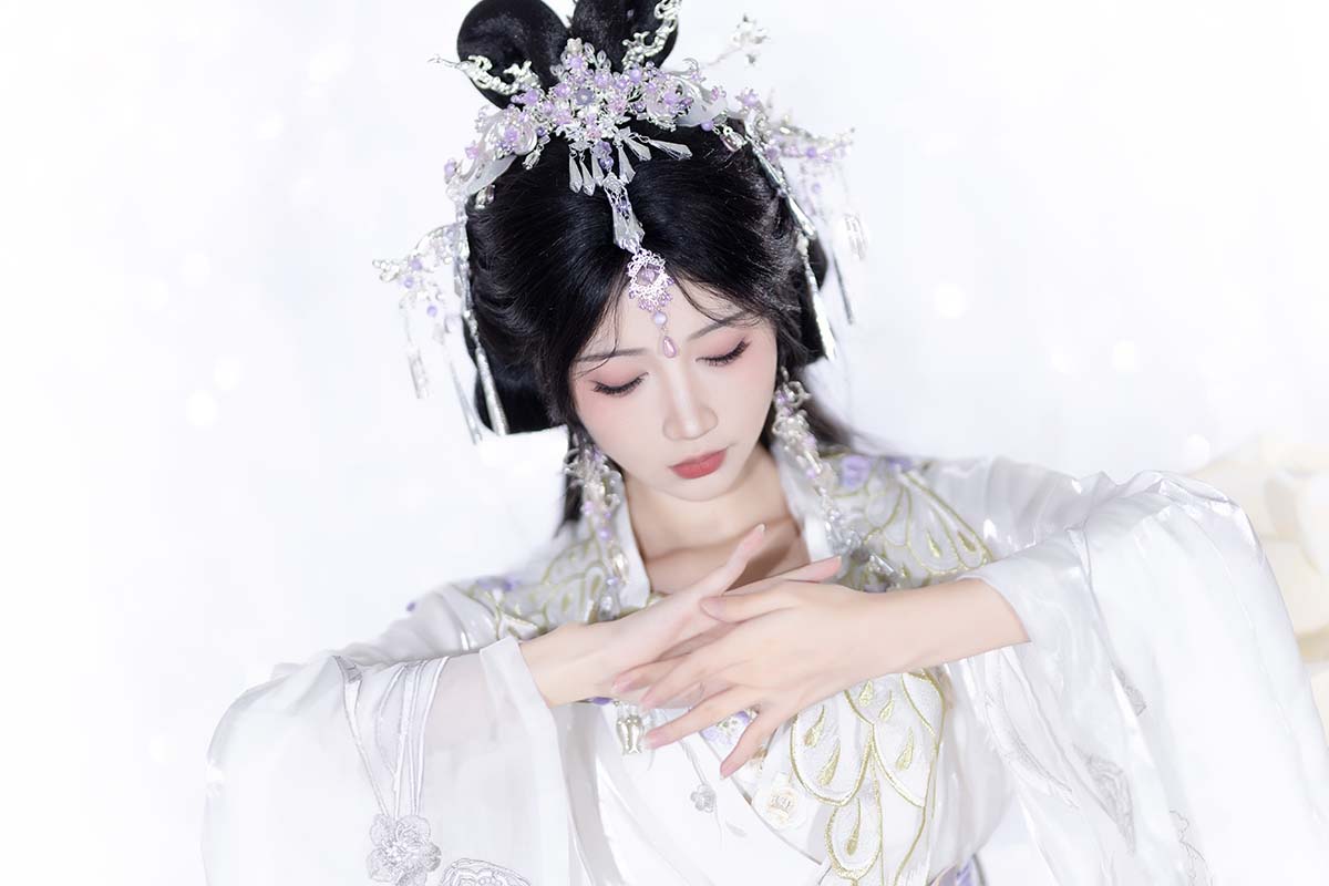 [YITUYU艺图语]2025.02.21 月色如霜 绮罗生的小苏苏 YITUYU艺图语-第1张