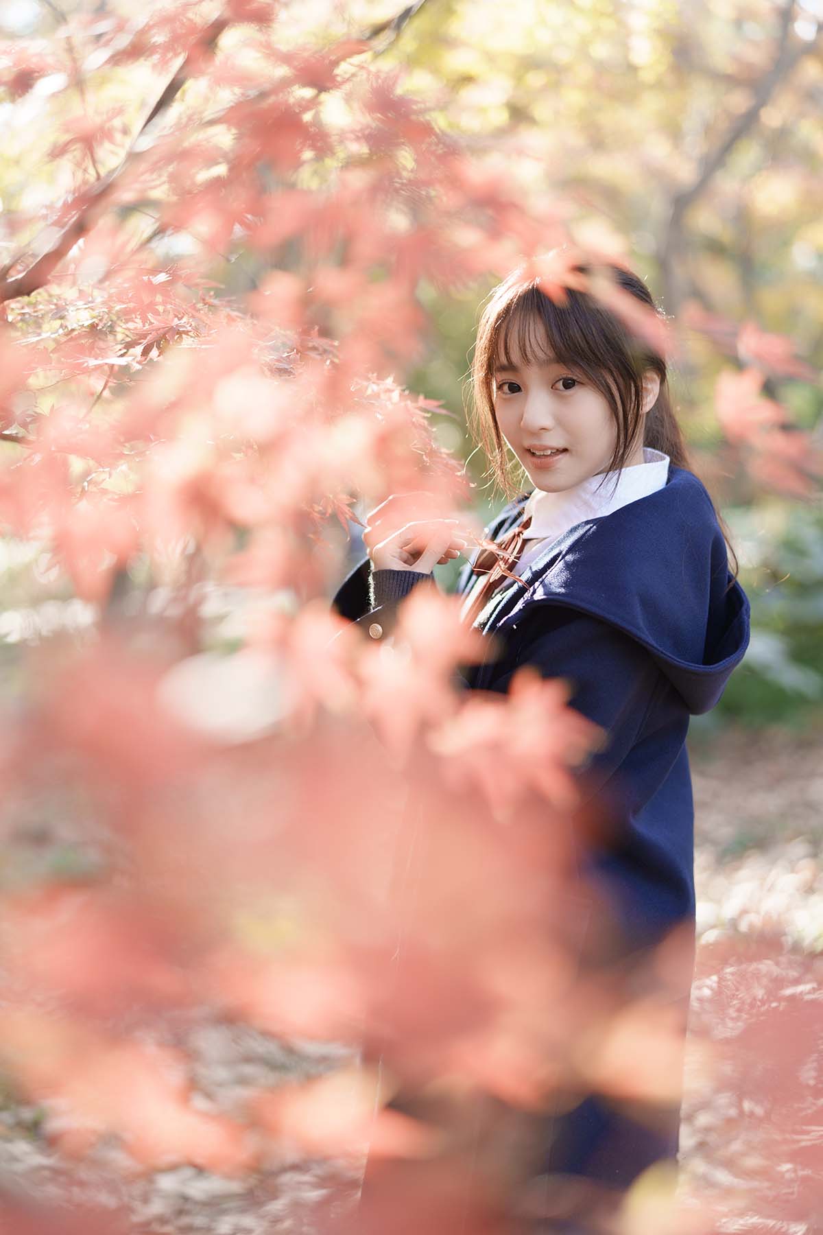 [YITUYU艺图语]2025.02.22 枫叶jk少女 小亿 YITUYU艺图语-第2张