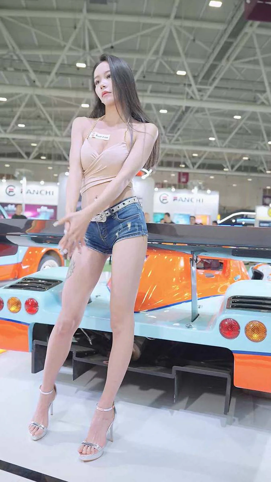 2024 深圳改装车展 Auto Salon 车模抖音网红随拍 43 街拍-第1张