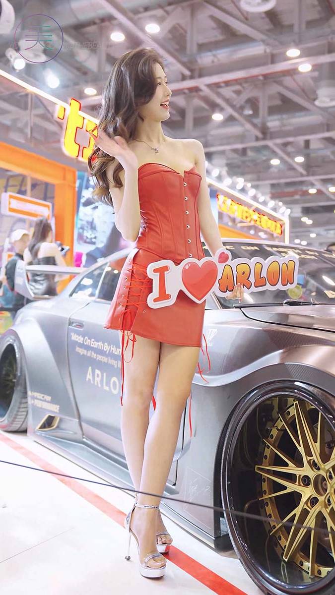 2024 苏州GTSHOW改装车展 Auto Salon Racing Model 05 街拍-第1张