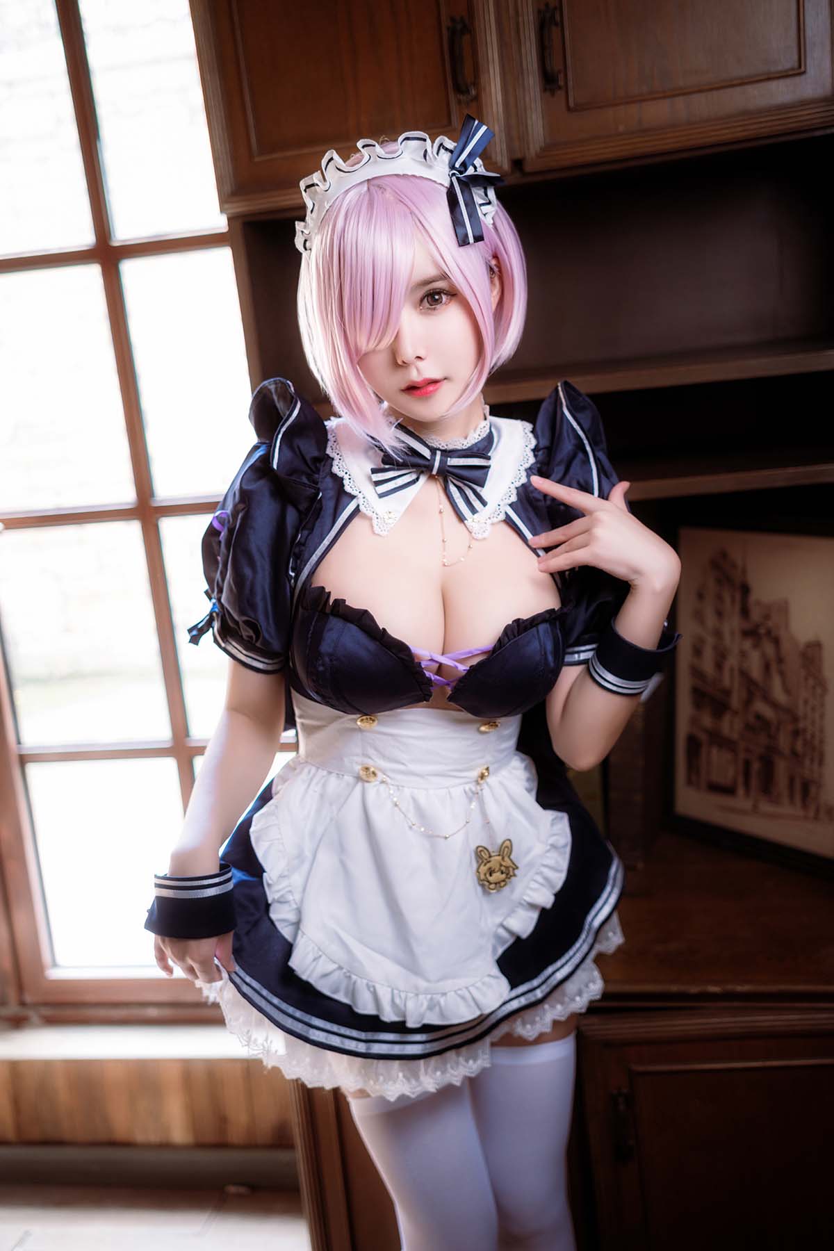 亚马逊鲶鱼 – FGO 玛修 女仆 Cosplay-第1张