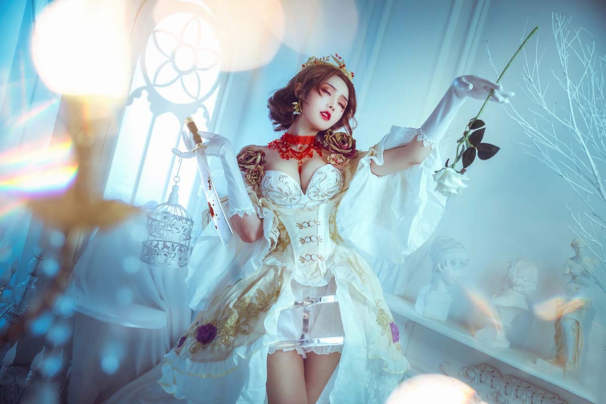 走路摇zly – 红夫人 Cosplay-第1张
