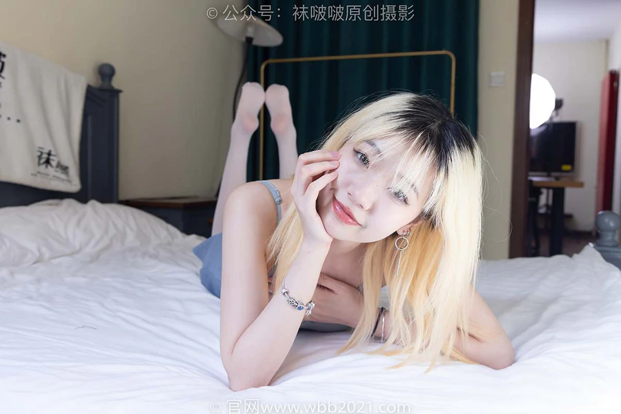 [BoBoSocks袜啵啵]NO.531 小甜豆 舞蹈鞋、厚白丝、舞蹈服 BoBoSocks袜啵啵-第2张