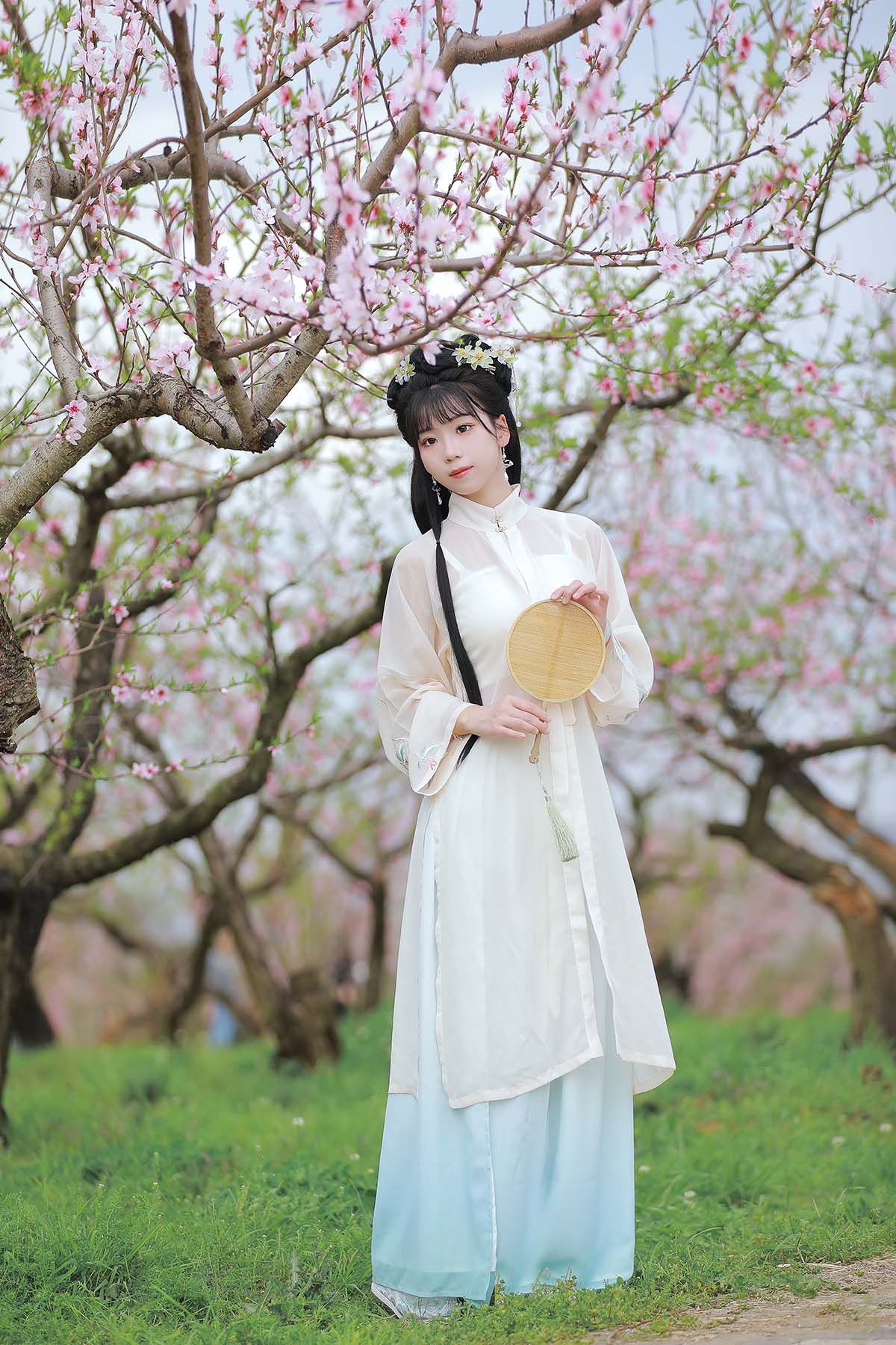 [YITUYU艺图语]2025.03.10 桃花 周周Ay YITUYU艺图语-第1张
