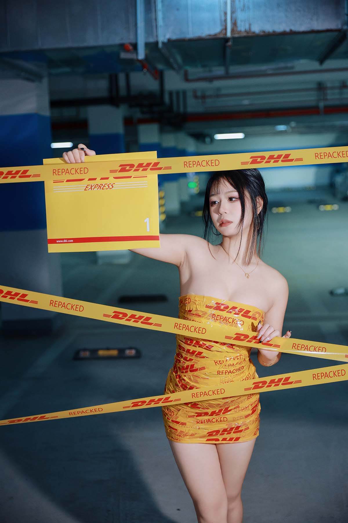 [YITUYU艺图语]2025.03.13 胶带风写真 王哪跑11__ YITUYU艺图语-第1张