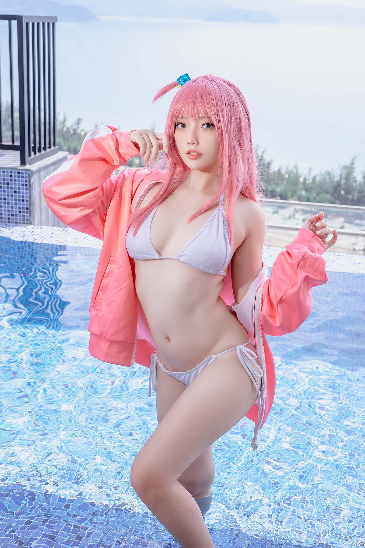 Messie Huang写真 – Bocchi Cosplay-第1张