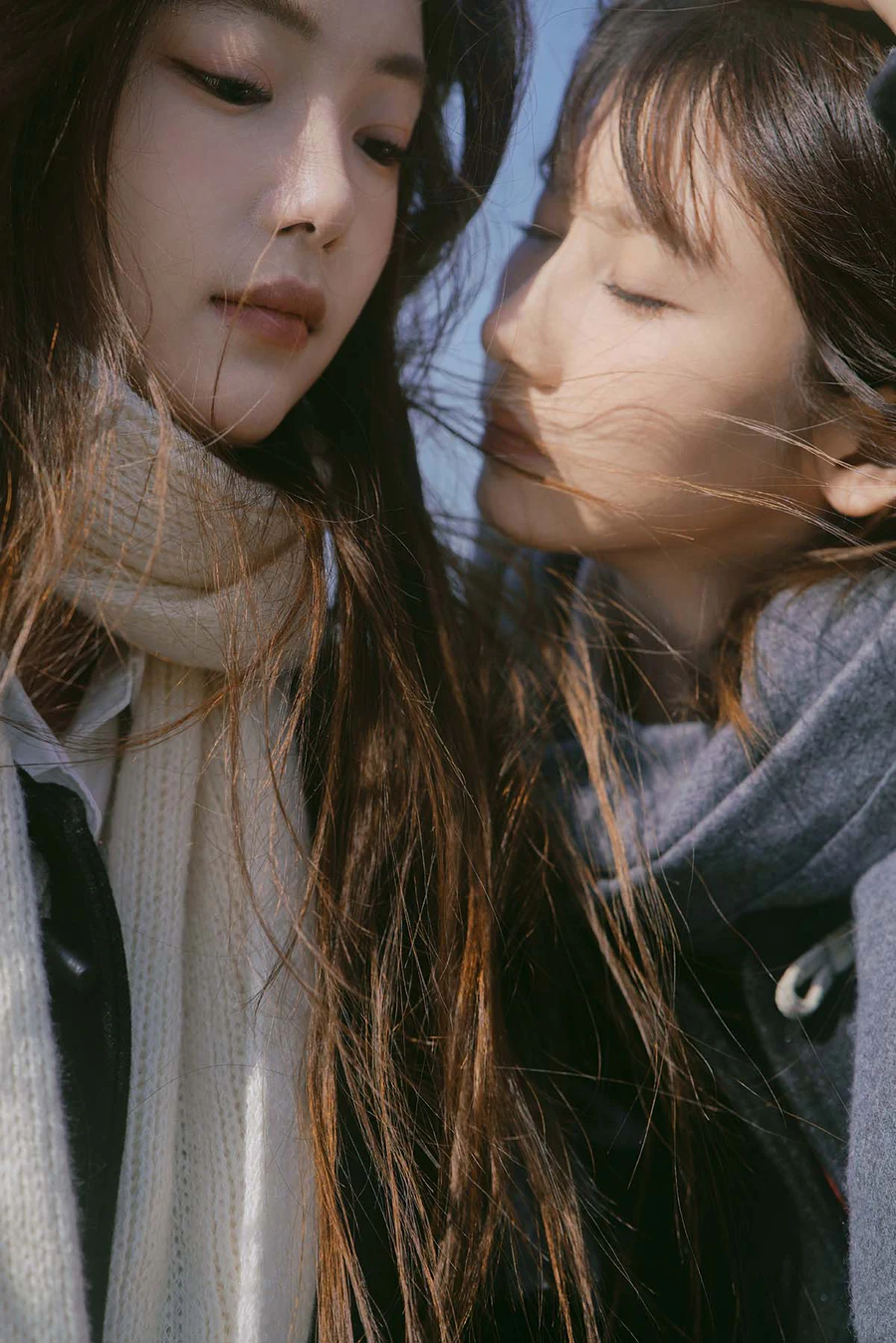 [YITUYU艺图语]2025.03.15 江风轻拂，双生少女的清甜时光 橘子 YITUYU艺图语-第1张