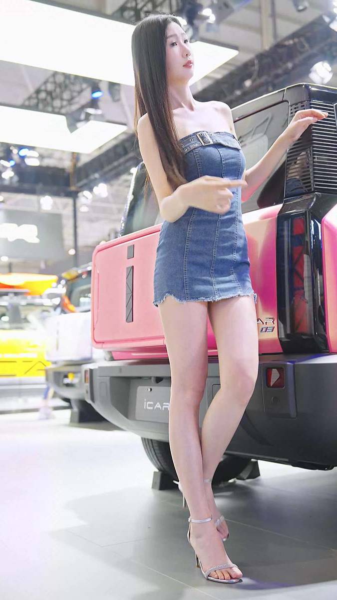 2024 东莞春季车展 Racing Model 车模随拍 Fancam LOOKBOOK 27 街拍-第1张