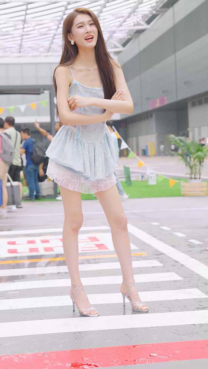 2024 深圳粤港澳大湾区车展 Model 车模随拍 18 街拍-第1张