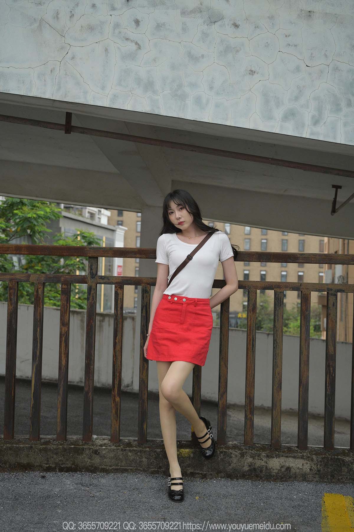 [IESS异思趣向] 2025.05.19 丝享家2057：团团《红裙子（下）》 IESS异思趣向-第1张