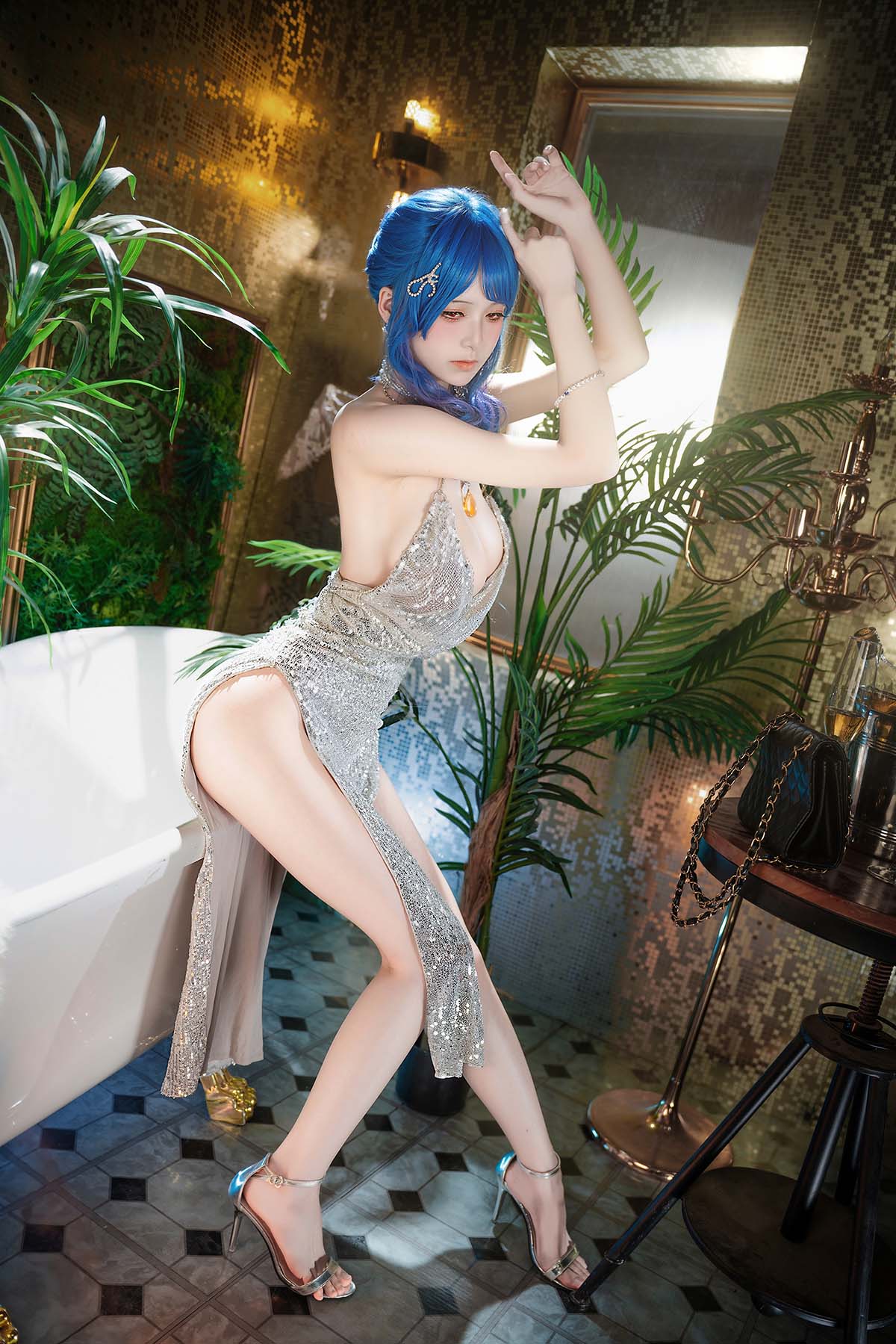 九柒喵 – 圣路易斯 Luxury Handle Cosplay-第1张