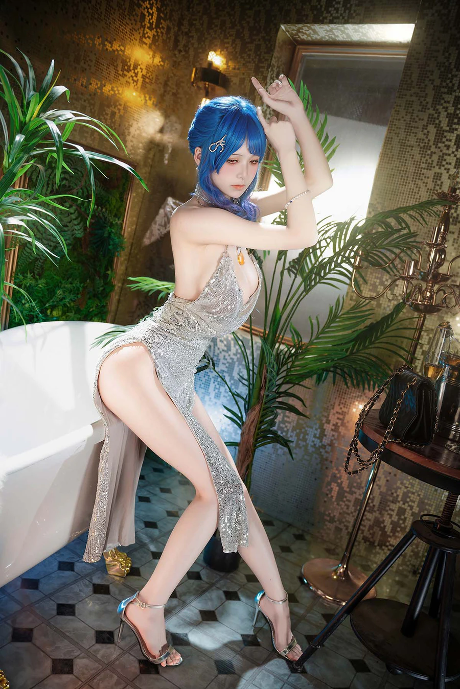 九柒喵 – 圣路易斯 Luxury Handle Cosplay-第1张