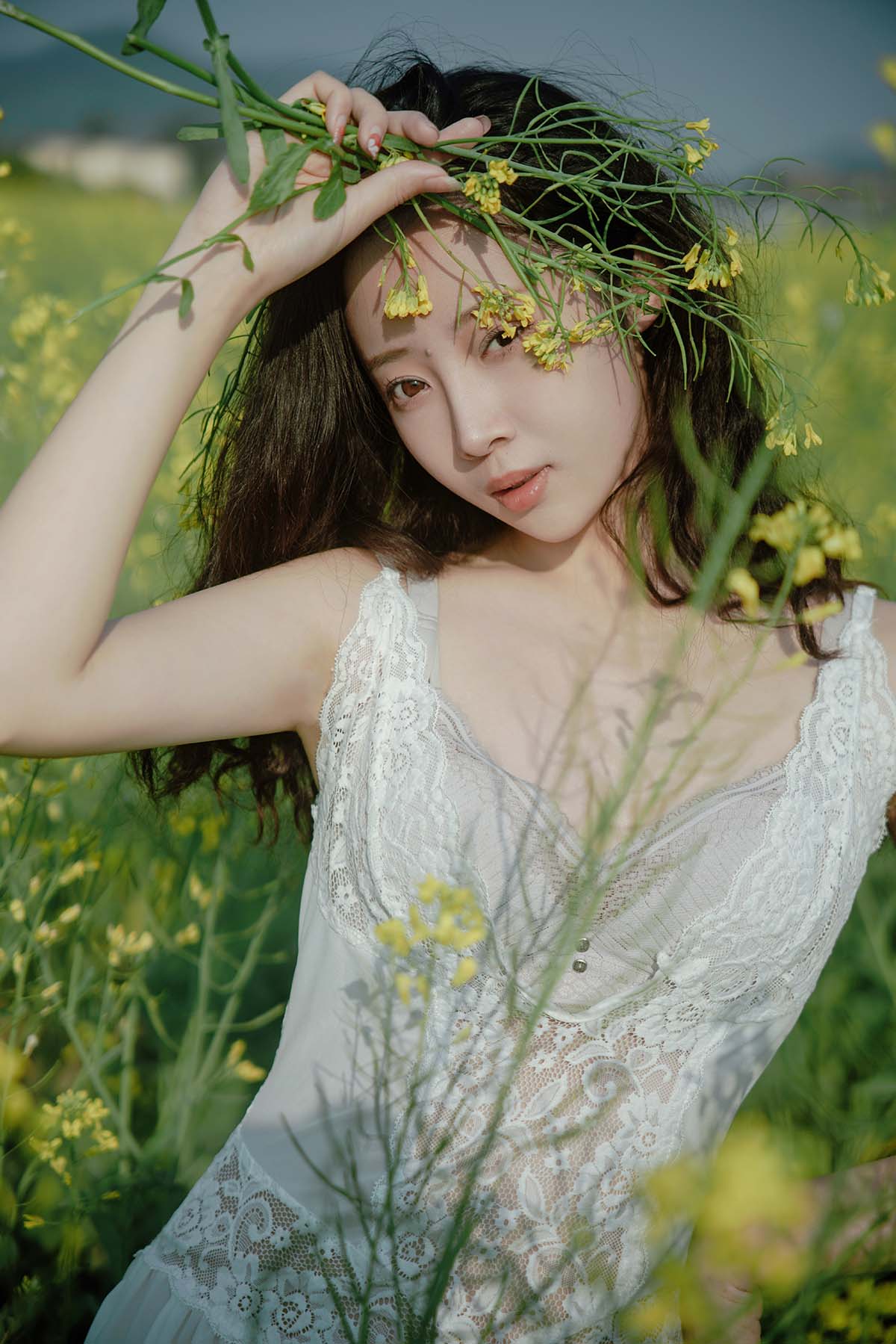 [YITUYU艺图语]2025.03.16 花田少女的春日梦 曼娇 YITUYU艺图语-第1张