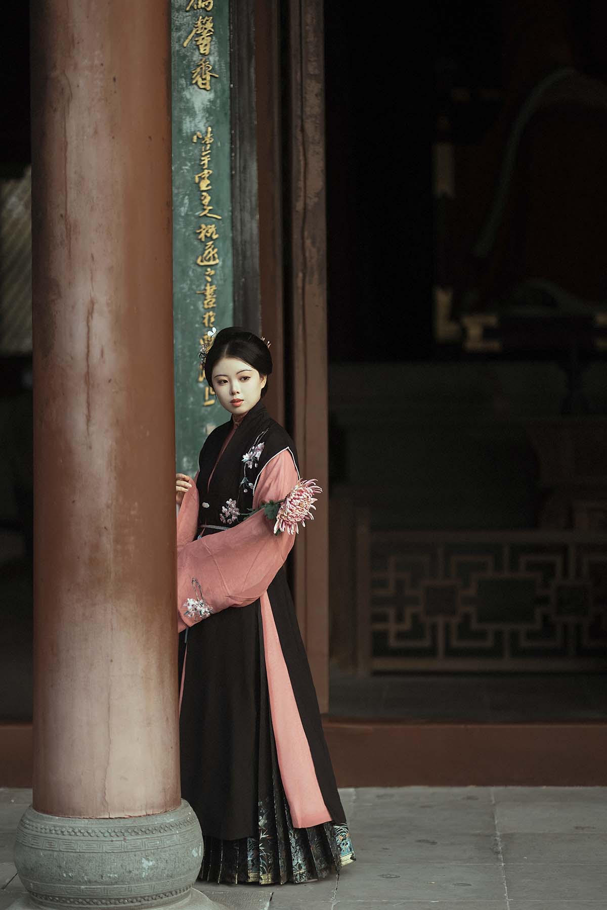 [YITUYU艺图语]2025.03.18 冬日古寺 潘小落 YITUYU艺图语-第2张