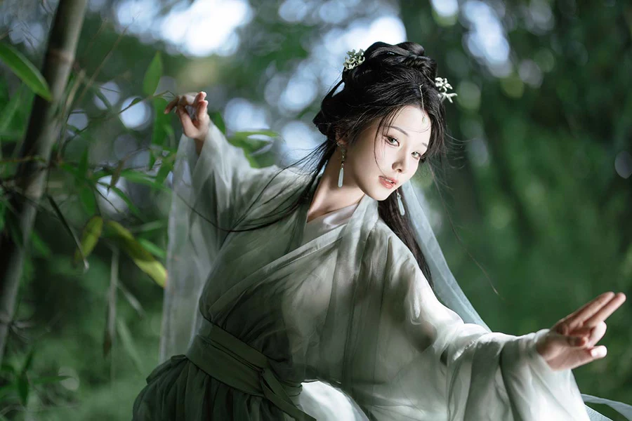 [YITUYU艺图语]2025.03.20 清冷大师姐 一枝沐瑶瑶 YITUYU艺图语-第1张