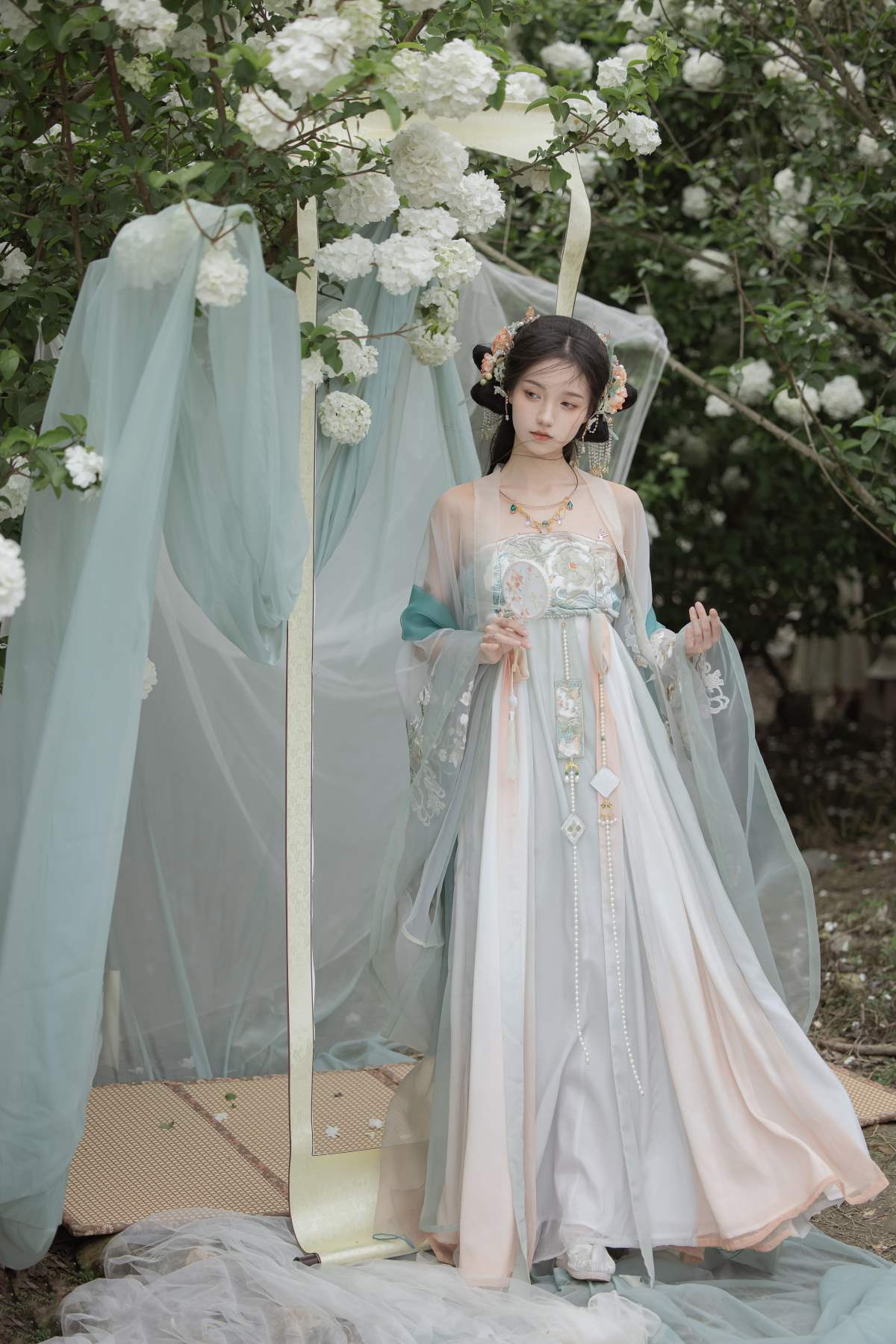 [YITUYU艺图语]2025.03.23 看尽长安花 抱走柒柒 YITUYU艺图语-第2张