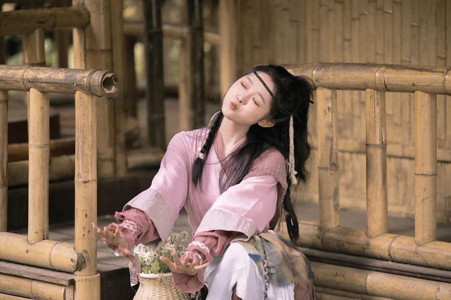 [YITUYU艺图语]2025.03.23 古风小师妹 涯涯 YITUYU艺图语-第1张