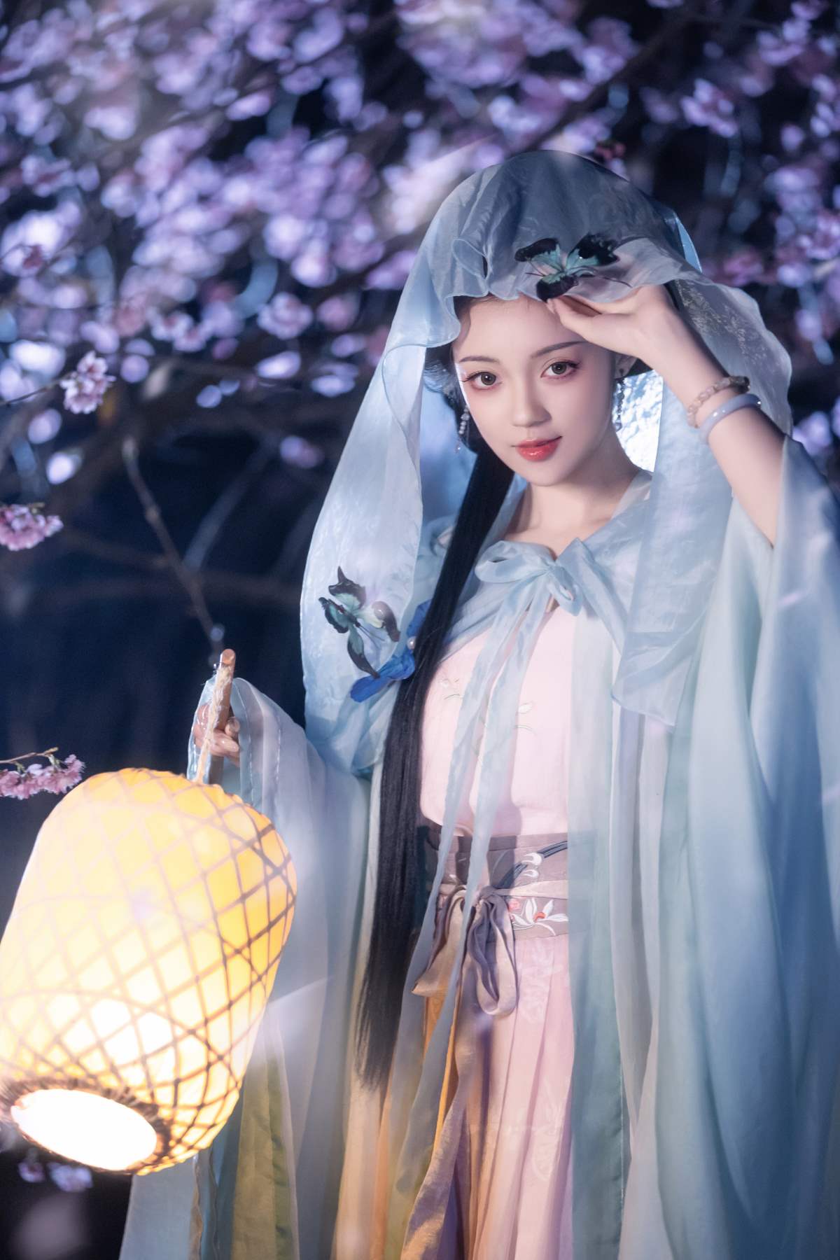 [YITUYU艺图语]2025.03.25 梦遣看花人 七霓巳猫- YITUYU艺图语-第1张