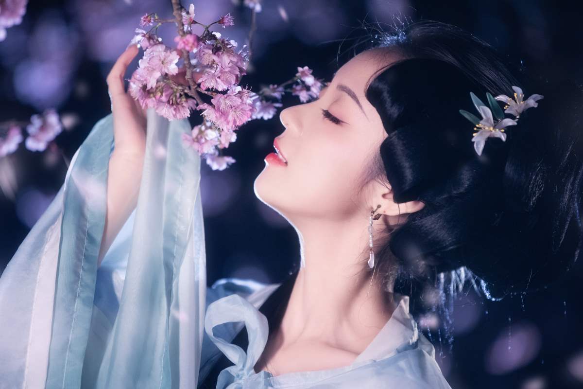 [YITUYU艺图语]2025.03.25 梦遣看花人 七霓巳猫- YITUYU艺图语-第2张
