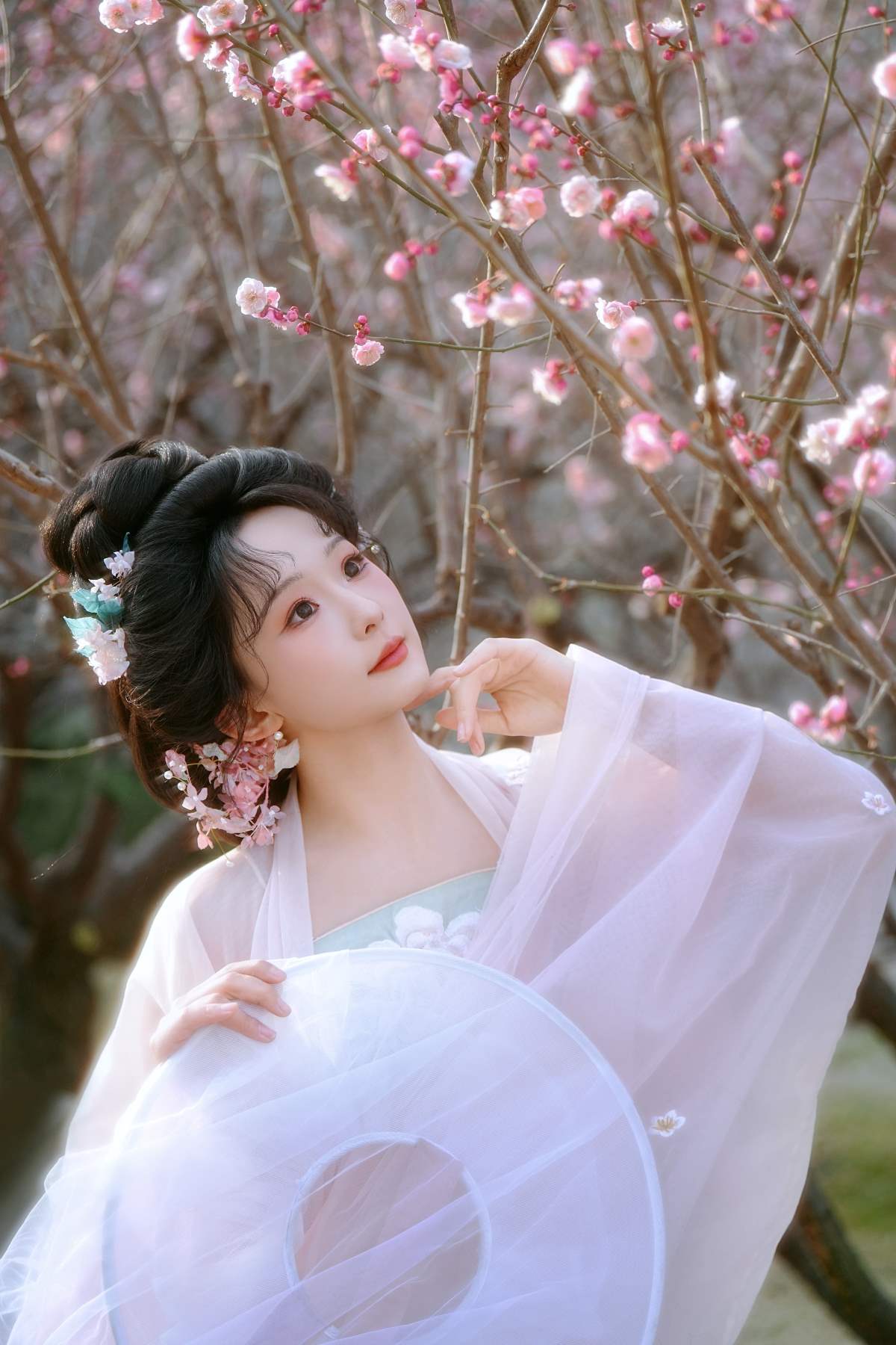 [YITUYU艺图语]2025.03.25 春有约，花不误 锐锐才不是菜狗 YITUYU艺图语-第2张