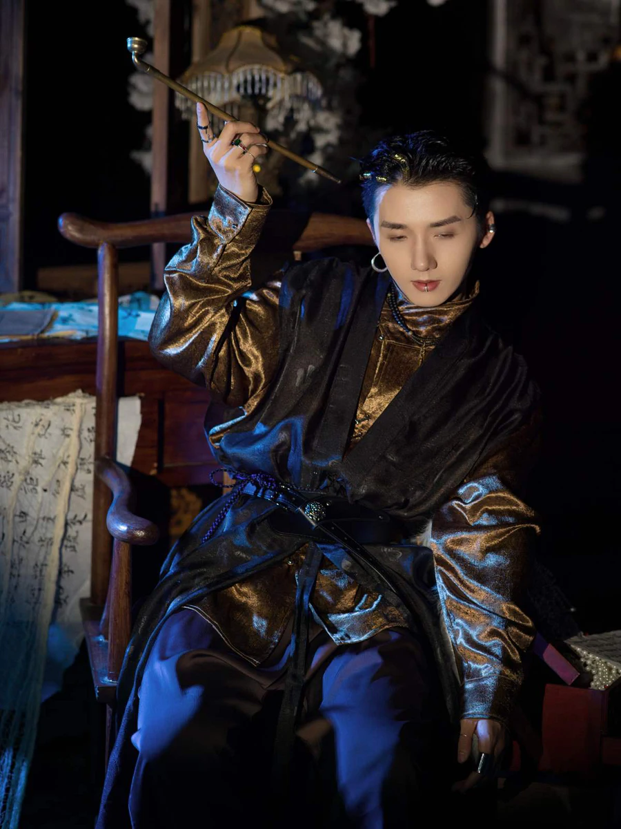[YITUYU艺图语]2025.03.30 金迷之欲 HelloDance余二 YITUYU艺图语-第1张