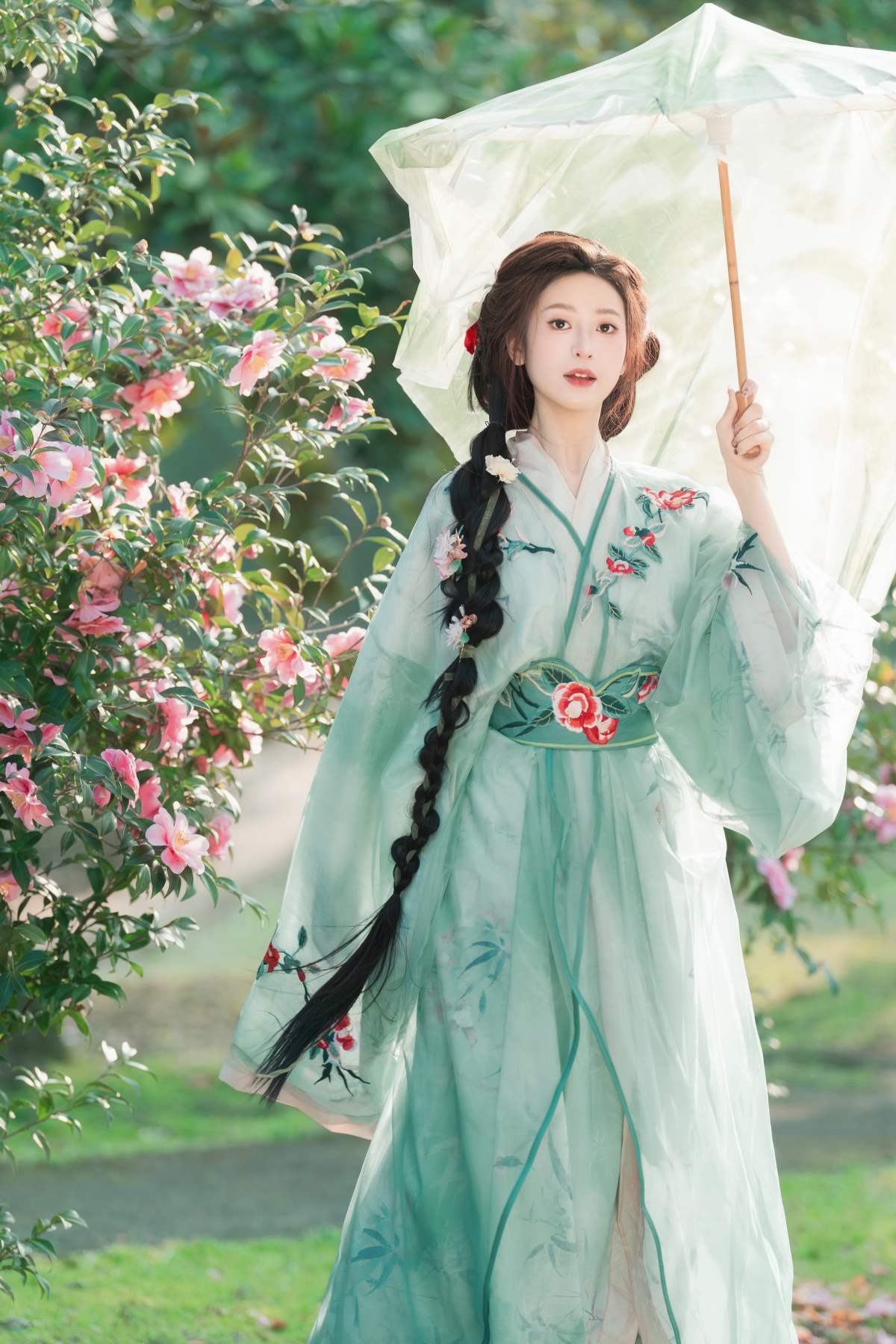 [YITUYU艺图语]2025.04.05 山茶花 小何 YITUYU艺图语-第1张