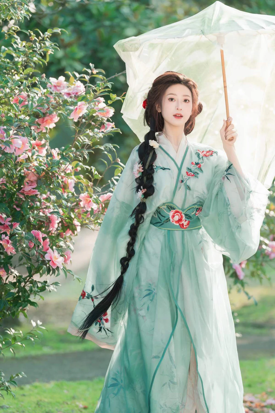 [YITUYU艺图语]2025.04.05 山茶花 小何 YITUYU艺图语-第1张