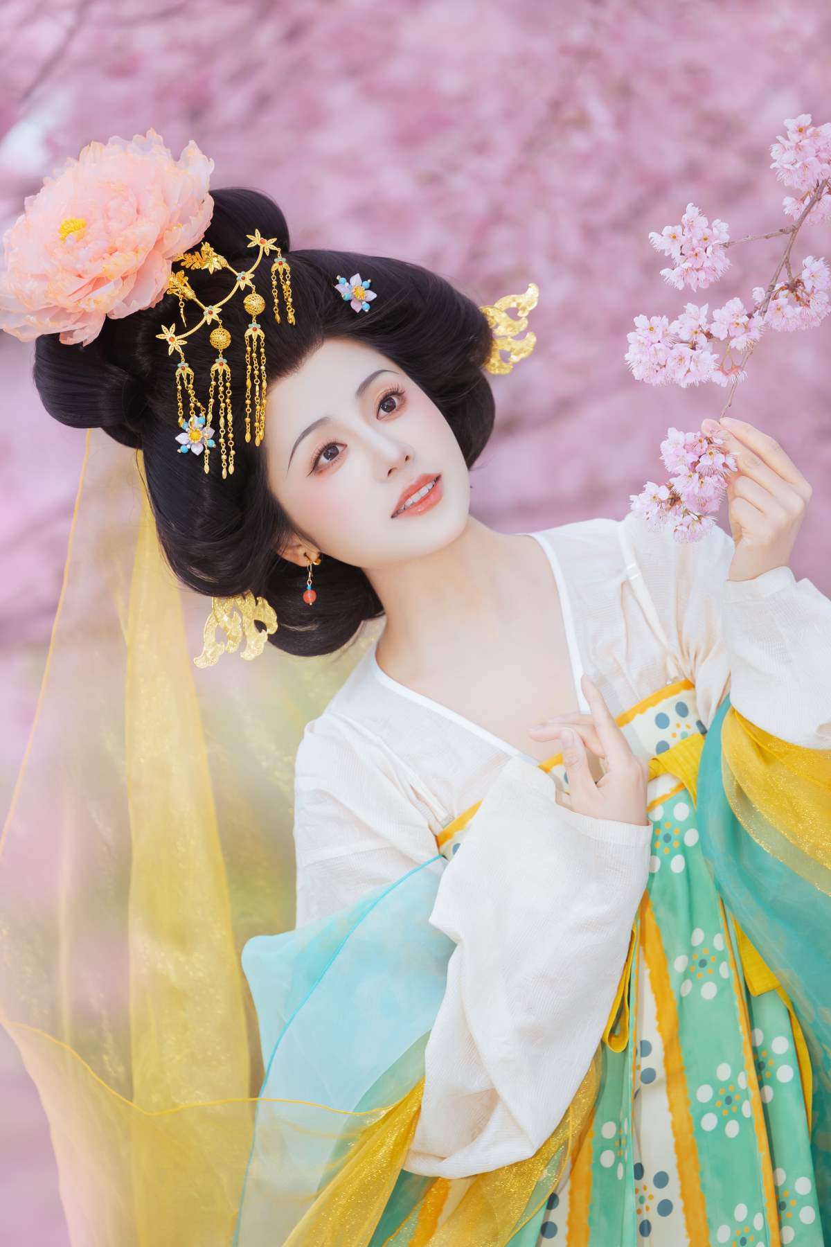 [YITUYU艺图语]2025.04.07 踏青赏花实录 是雨诗呀 YITUYU艺图语-第1张