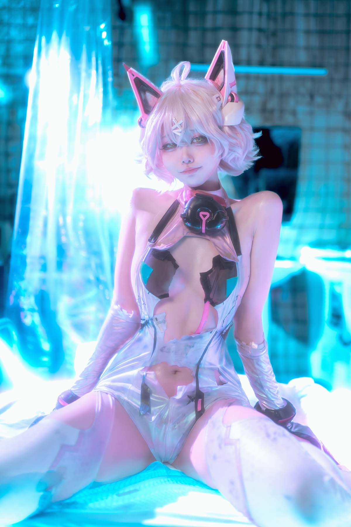 安食Ajiki – 交错战线 绯猁 Cosplay-第1张