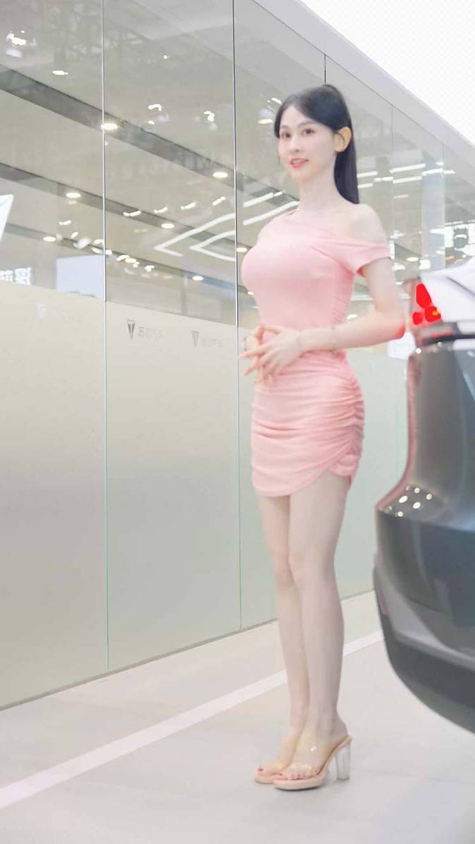2024 深圳粤港澳大湾区车展 Model 车模随拍 62 街拍-第1张