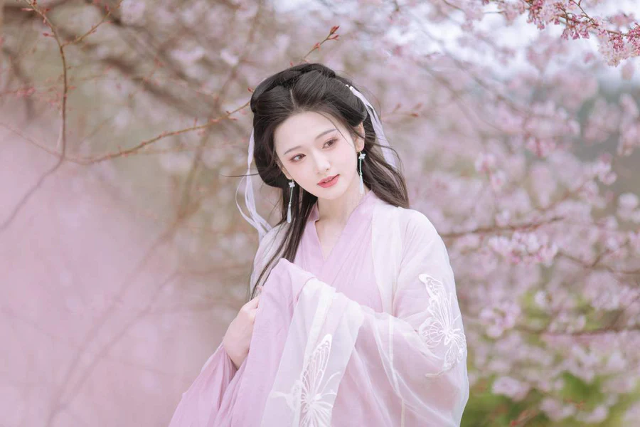 [YITUYU艺图语]2025.04.09 花不误 赤嫣在这里 YITUYU艺图语-第1张