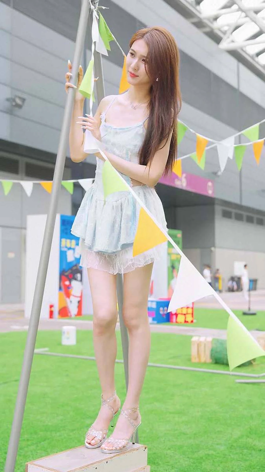 2024 深圳粤港澳大湾区车展 Model 车模随拍 76 街拍-第1张