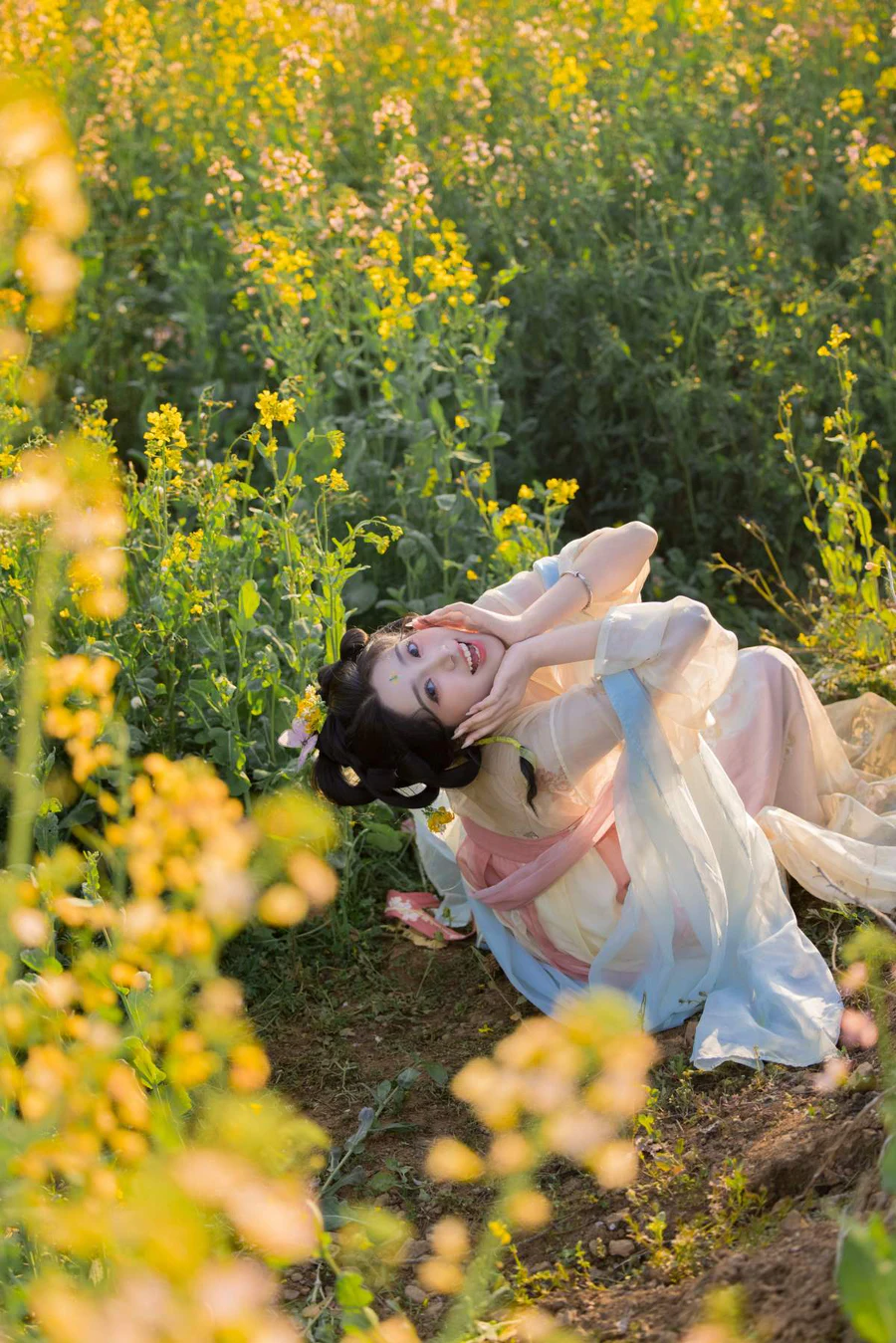 [YITUYU艺图语]2025.04.12 油菜花与少女 Yimi YITUYU艺图语-第2张