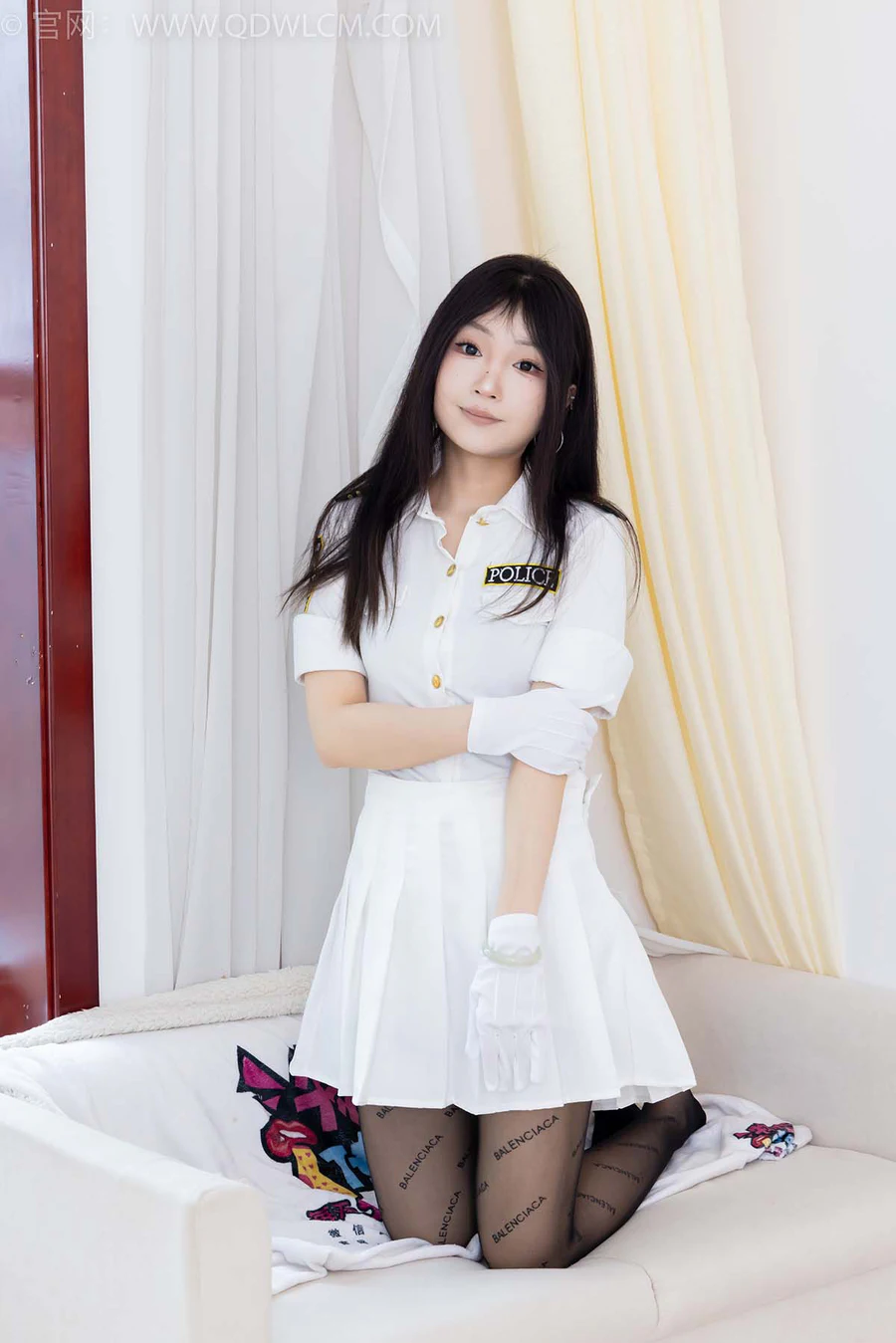 物恋传媒 NO.2372 嘟嘟-高跟鞋、手套、薄黑丝脚尖加固款、薄肉丝脚尖加固款 WLCM物恋传媒-第1张