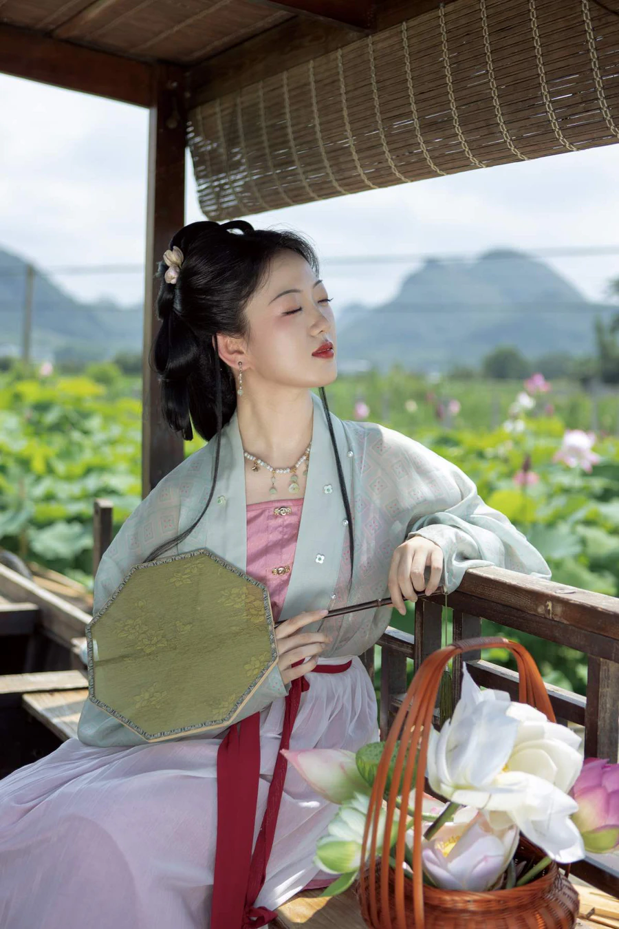 [YITUYU艺图语]2025.04.13 如梦令 莹莹 YITUYU艺图语-第1张