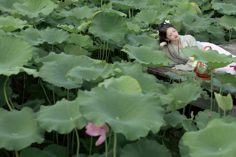 [YITUYU艺图语]2025.04.13 如梦令 莹莹 YITUYU艺图语-第2张