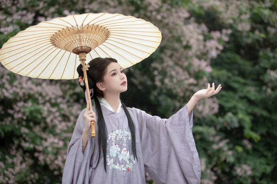 [YITUYU艺图语]2025.04.15 春日游 鹅鹅吃不饱 YITUYU艺图语-第1张