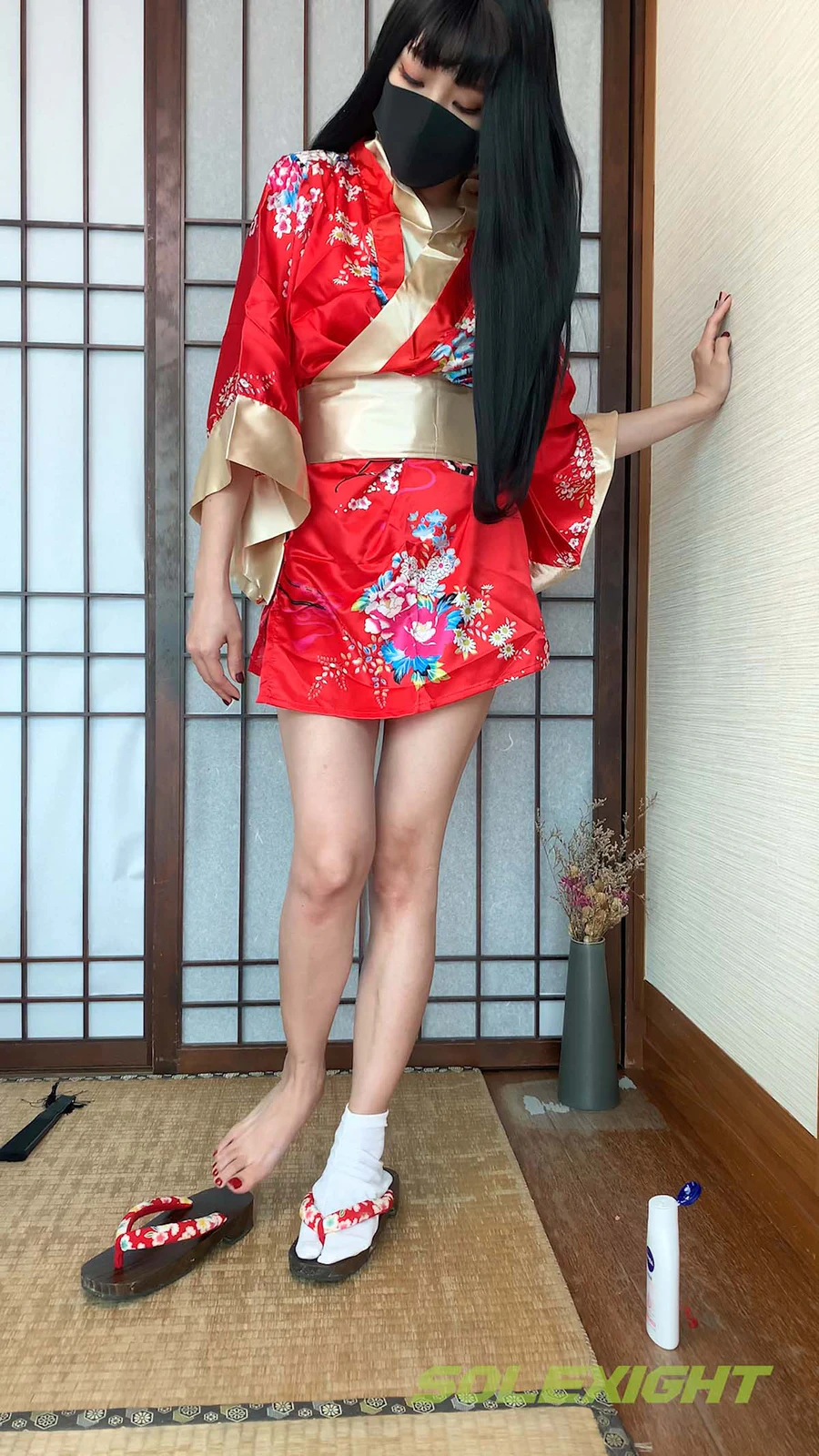 台湾solexight足控图片福利 NO.010 – Yui 和服 裸足 solexight-第2张