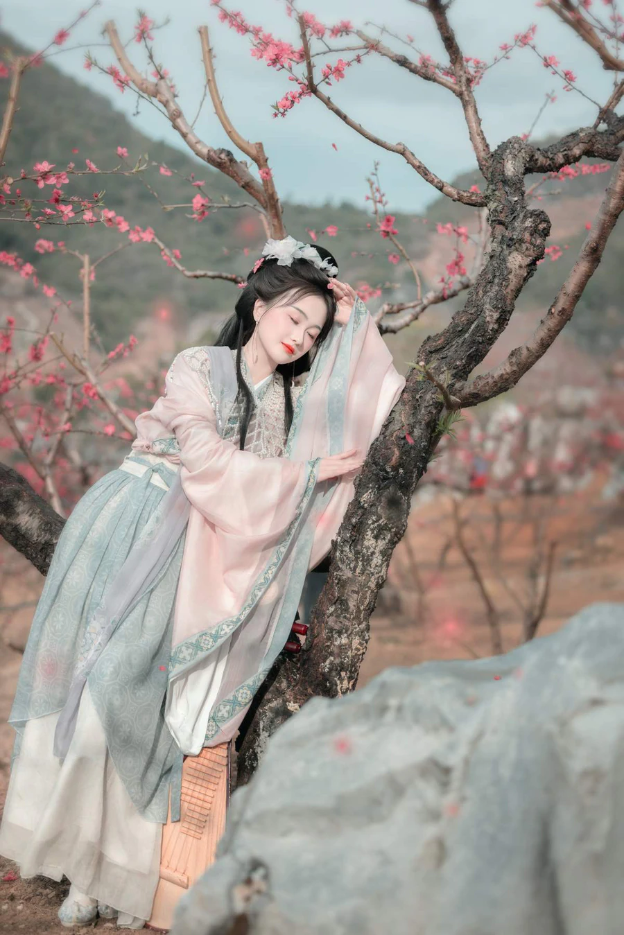 [YITUYU艺图语]2025.04.16 桃花醉 大歪歪哥 YITUYU艺图语-第2张