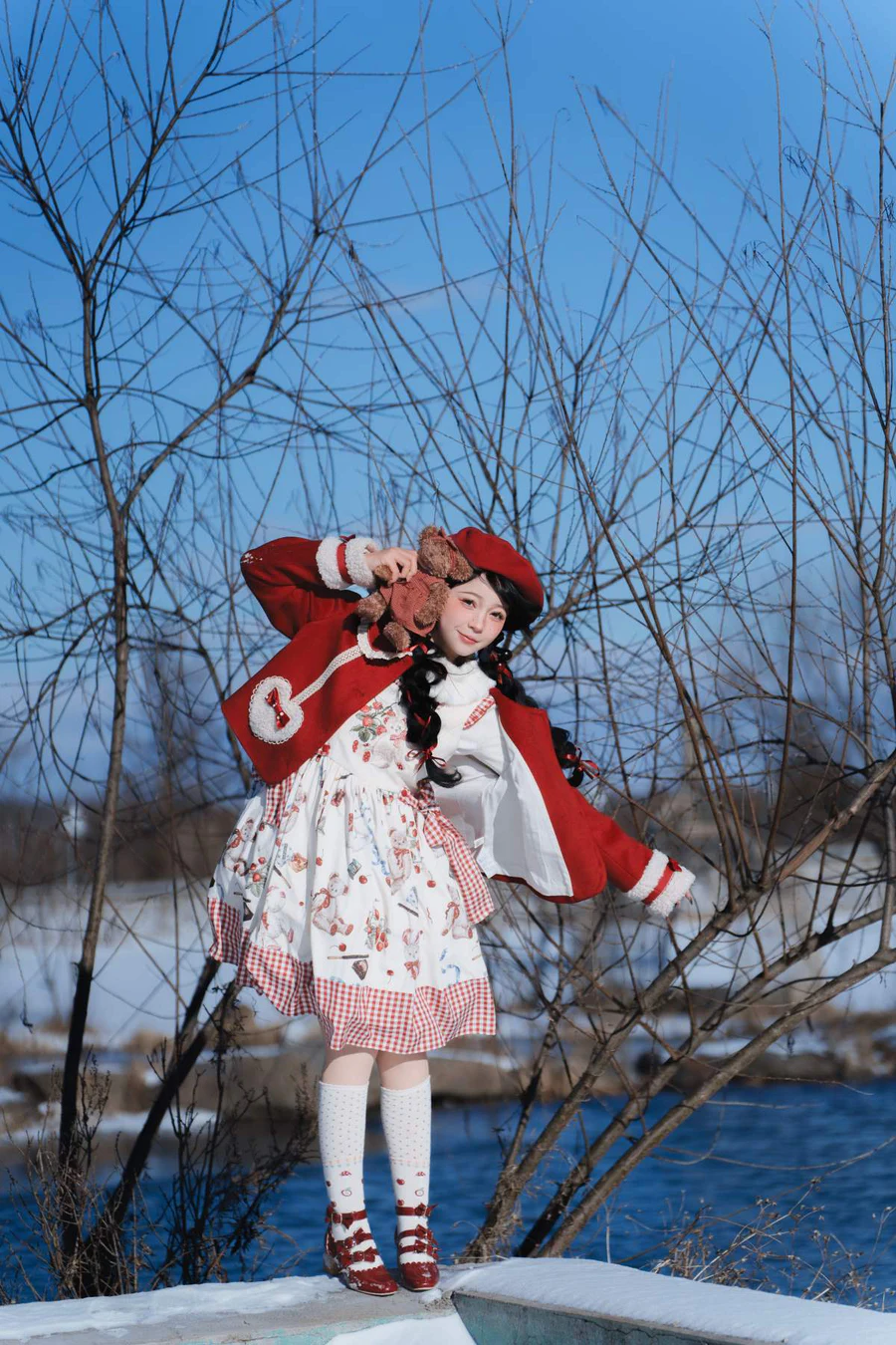 [YITUYU艺图语]2025.04.17 雪地里的小红帽 Disexi思宁 YITUYU艺图语-第1张